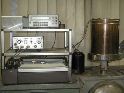 アグネ製熱伝導率測定装置　ARC-TC-1000H