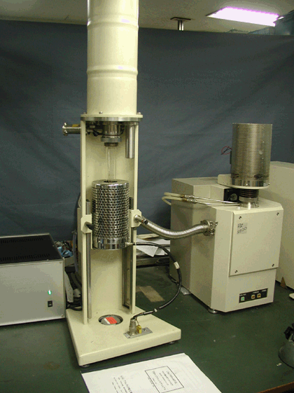 アルバック理工製熱機械試験機　TM-7000